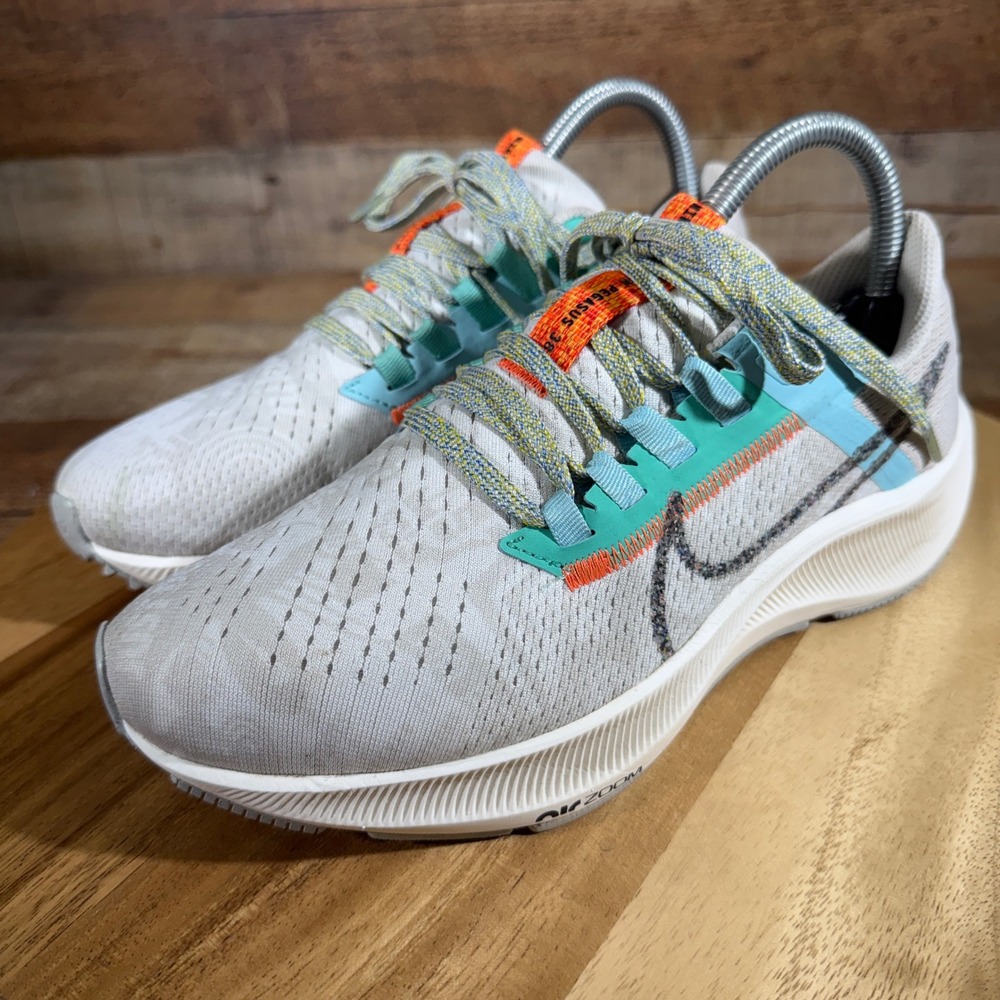 Nike Sneakers Womens 7 Gray Air Zoom Pegasus 38 Running Shoes DC4566-100 Iris